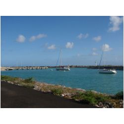 099_marie_galante_bourg.JPG